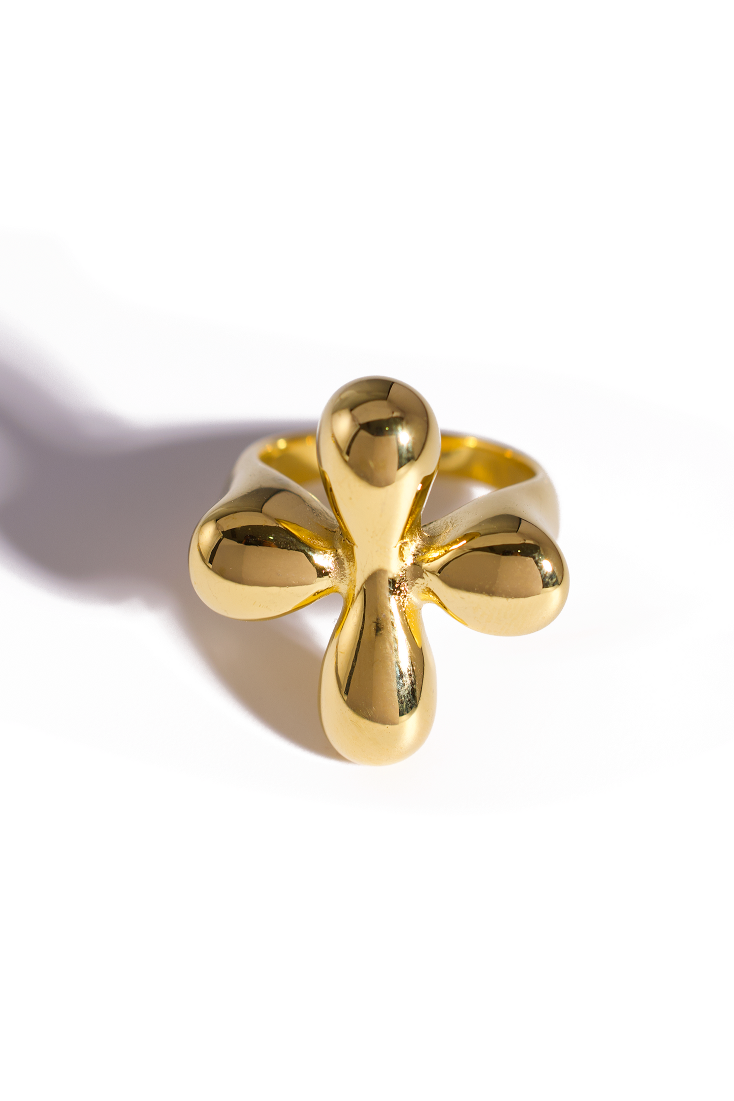[Ring] Bold 18K Gold-Plated Stainless Steel Statement Ring – Modern Artistic Design