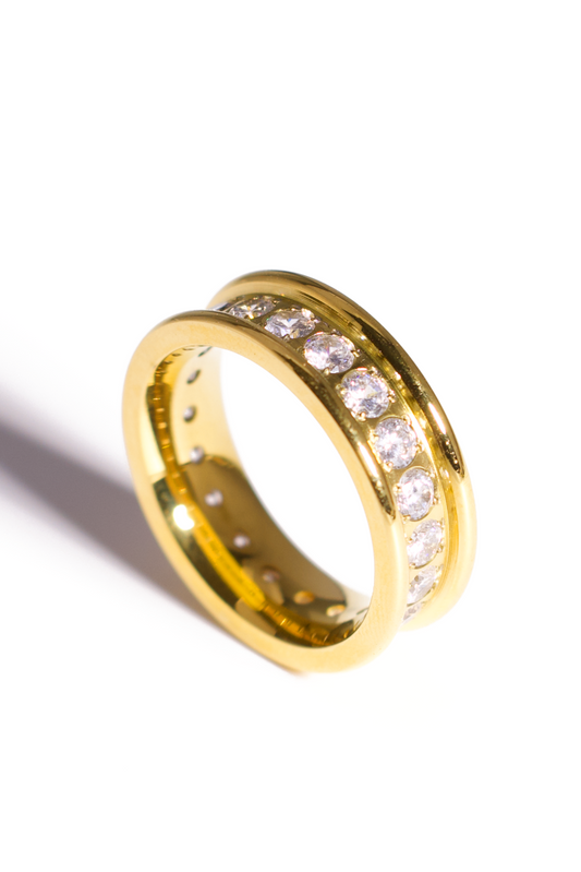 [Ring] Classic Eternity Band – Gold-Plated Stainless Steel Ring with Full Zircon Inlay, Timeless Sparkle for Daily Wear