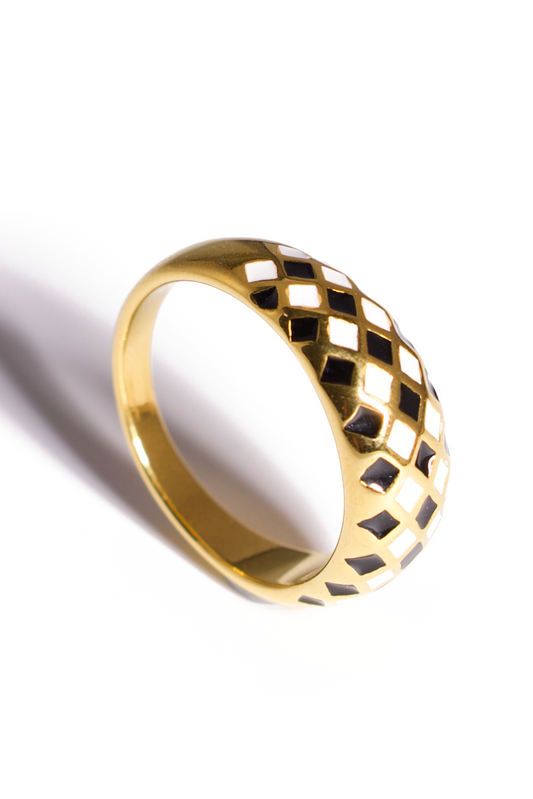 [Ring] Geometric Enamel Dome Ring – Black & White Checkered Pattern, Gold Stainless Steel Statement Band