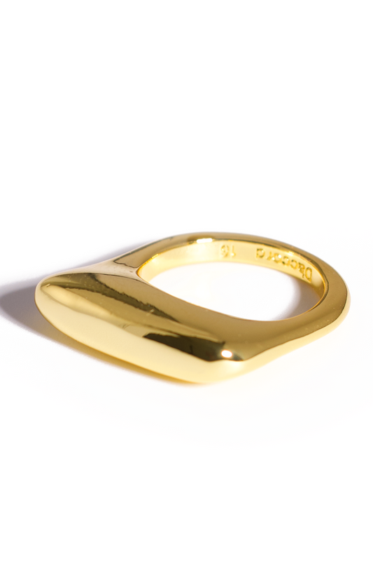 [Ring] Minimalist Sculpted Gold Ring – Modern Geometric Statement Band, Stainless Steel Fashion Jewelry