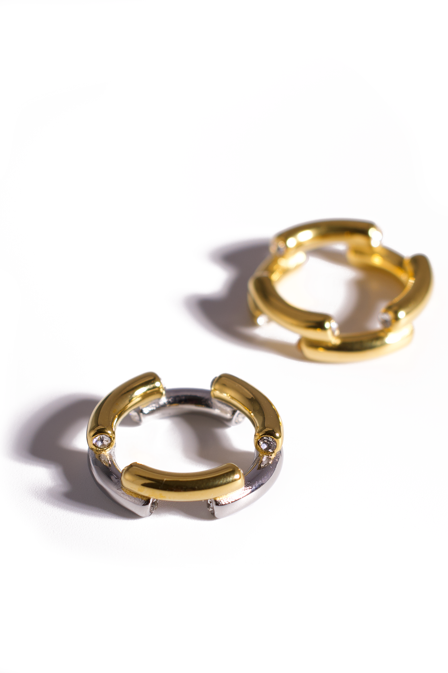 [Ring] Geometric Link Statement Ring – Two-Tone or Gold Plated, Chunky Band with Zirconia Accents